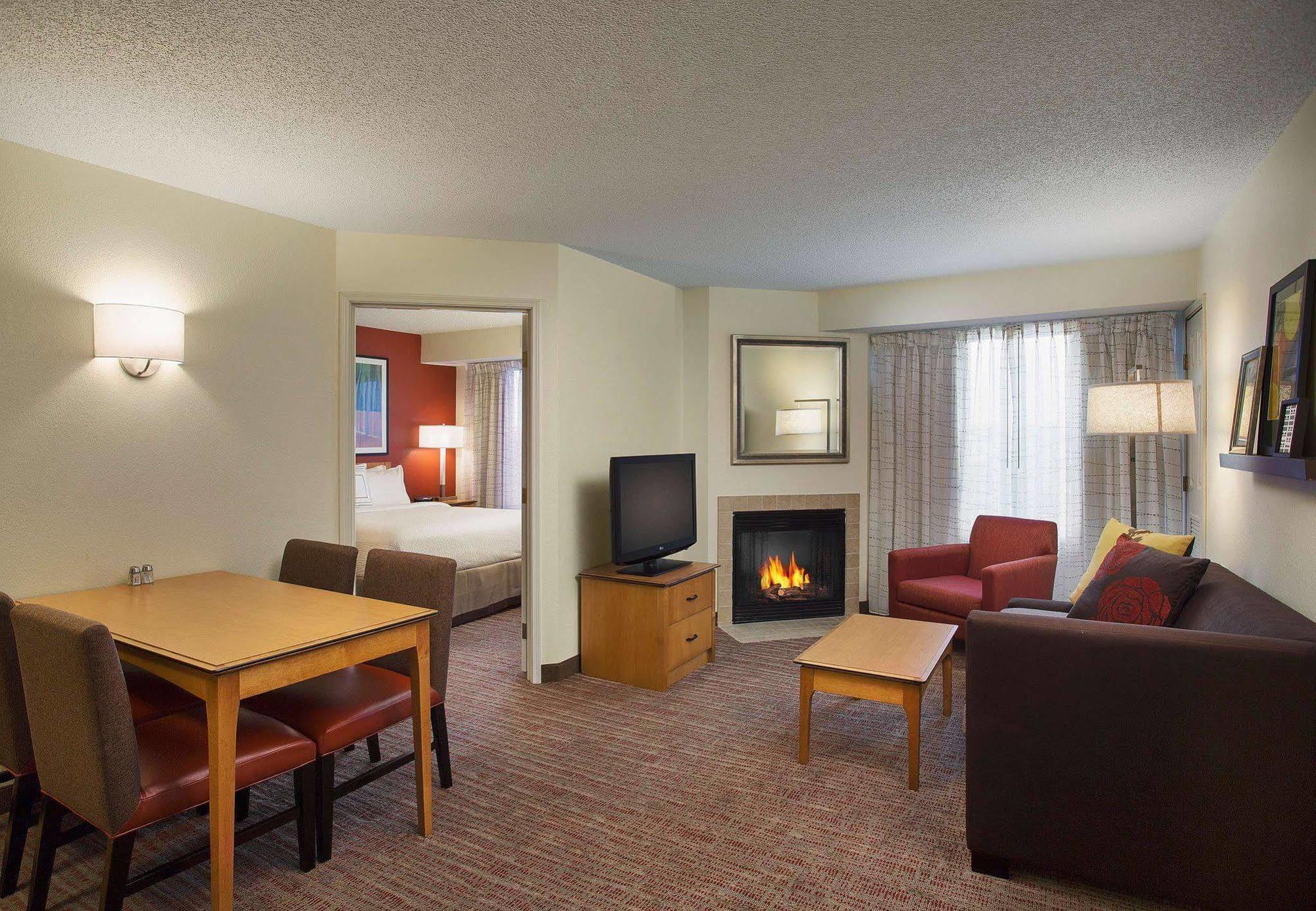 Residence Inn By Marriott Detroit / Novi Exterior foto